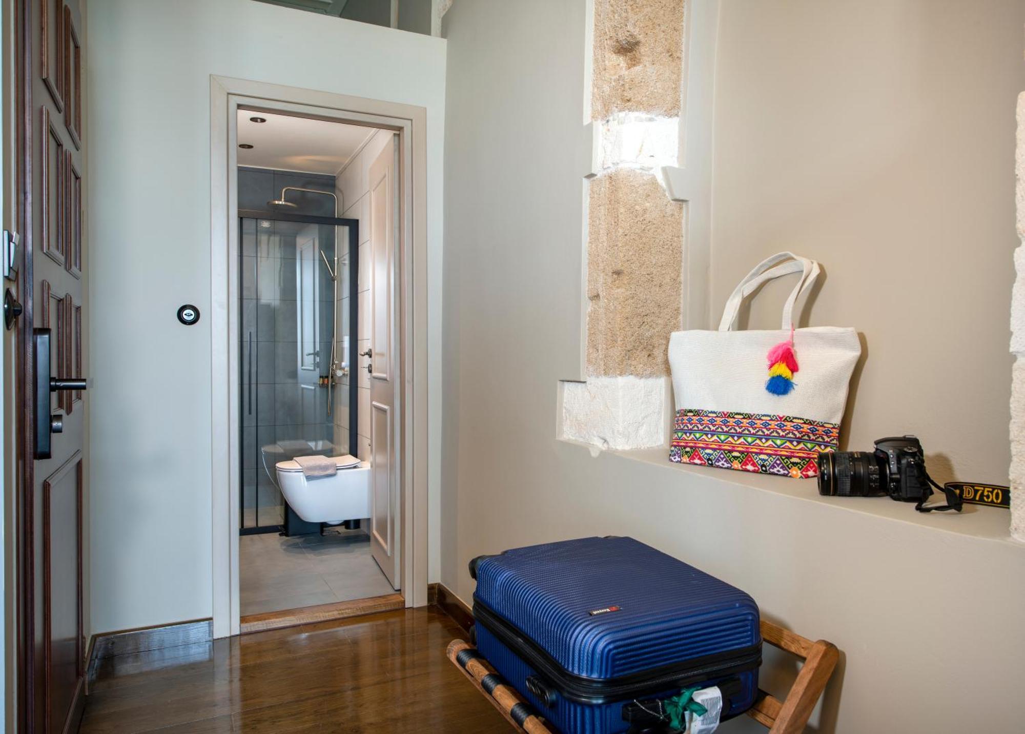 Mosaic Venetian Harbour Suites Ханья Экстерьер фото